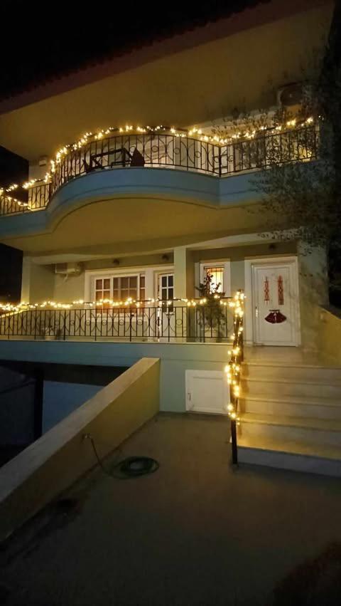 Ruby'S House Apartman Chalkís Kültér fotó